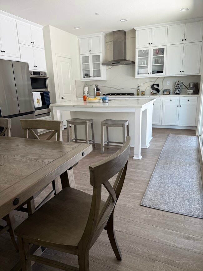 18142 Jupiter Ln in Santa Clarita, CA - Building Photo - Building Photo