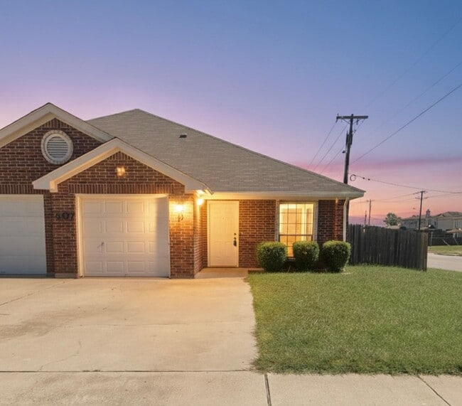 property at 2107 Charleston Ct