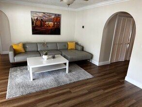 6860 Calle Del Paz S in Boca Raton, FL - Building Photo - Building Photo