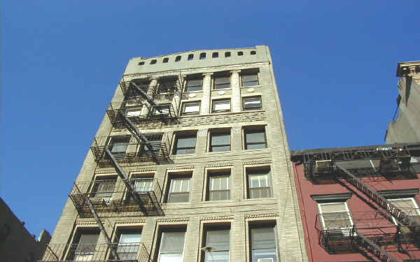 Landmark in New York, NY - Foto de edificio - Building Photo