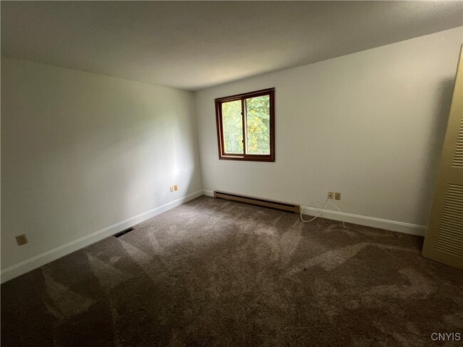 51 Hillside Ave in Oswego, NY - Building Photo - Building Photo