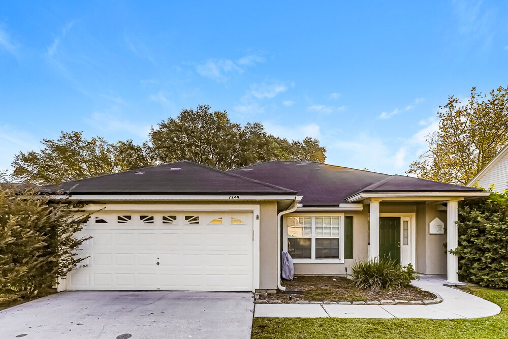 7749 Westport Bay Dr in Jacksonville, FL - Building Photo