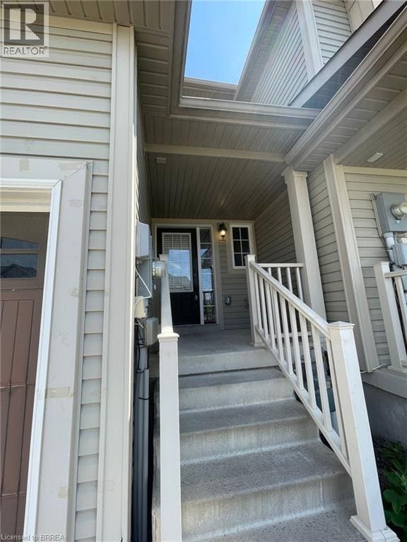 111 Bisset Ave in Brantford, ON - Building Photo - Building Photo