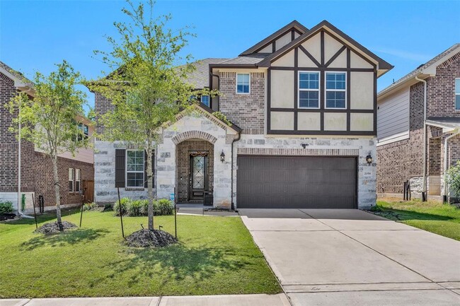 property at 2058 Woodland Pine Ct