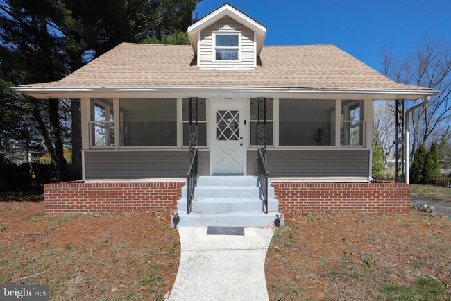 413 Deptford Rd in Glassboro, NJ - Building Photo - Building Photo