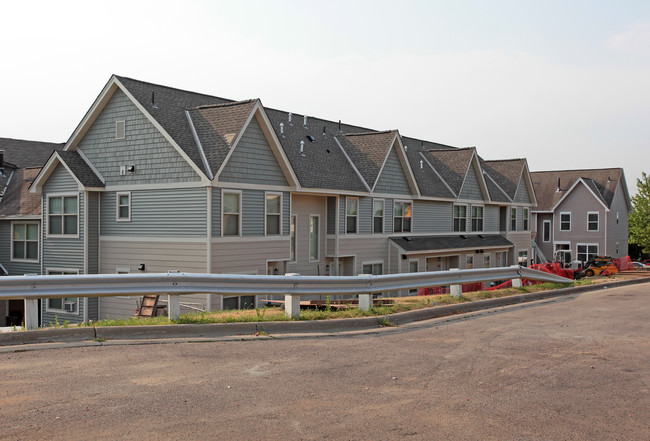 East Side Commons in St. Paul, MN - Building Photo - Building Photo