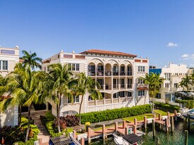 Hemingway Landings Condominiums in Fort Lauderdale, FL - Building Photo