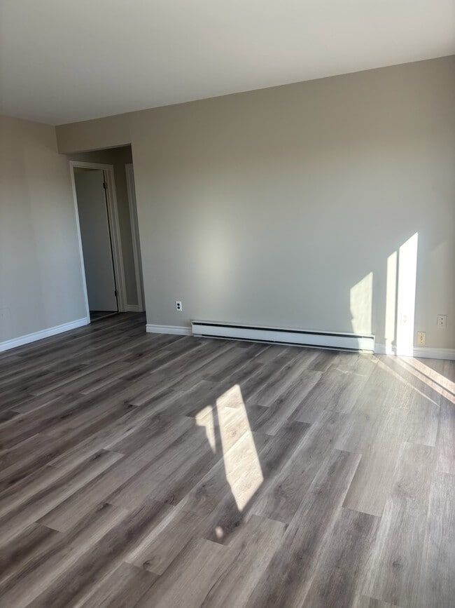 100 Inverness Pl in Saint John, NB - Building Photo - Building Photo
