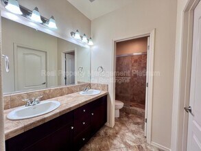 3947 Harlan Ranch Blvd in Clovis, CA - Building Photo - Building Photo