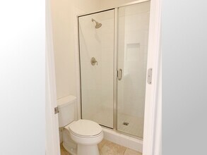 16 Manzanillo in Lake Forest, CA - Foto de edificio - Building Photo