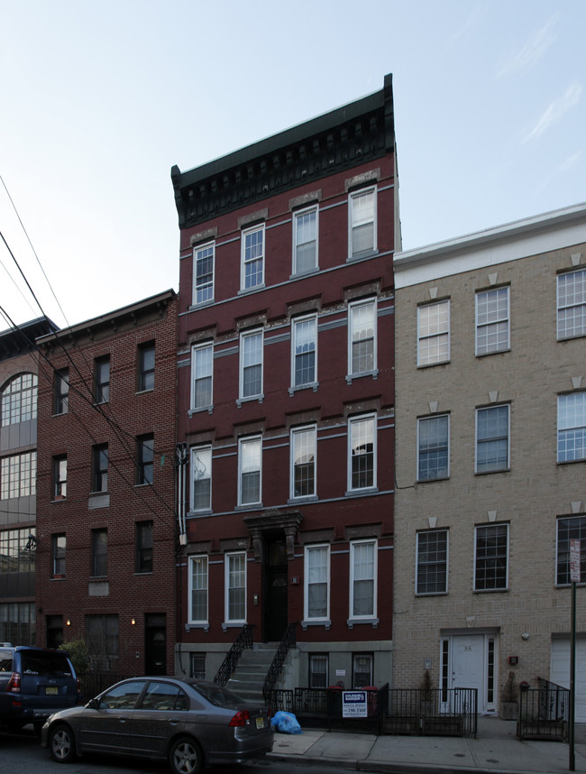 86 Monroe St in Hoboken, NJ - Foto de edificio - Building Photo