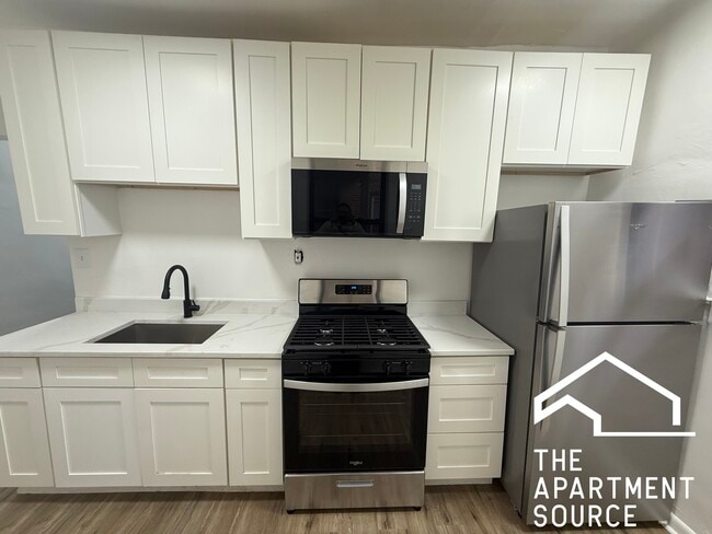 property at 5214 1/2 S Drexel Ave