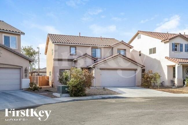 8313 Vickers Canyon St in Las Vegas, NV - Building Photo - Building Photo