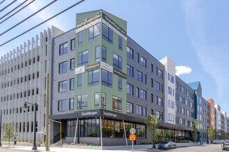 Dey & Bergen in Harrison, NJ - Foto de edificio - Building Photo