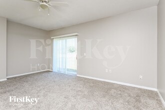 702 Cotulla Dr in Kissimmee, FL - Building Photo - Building Photo