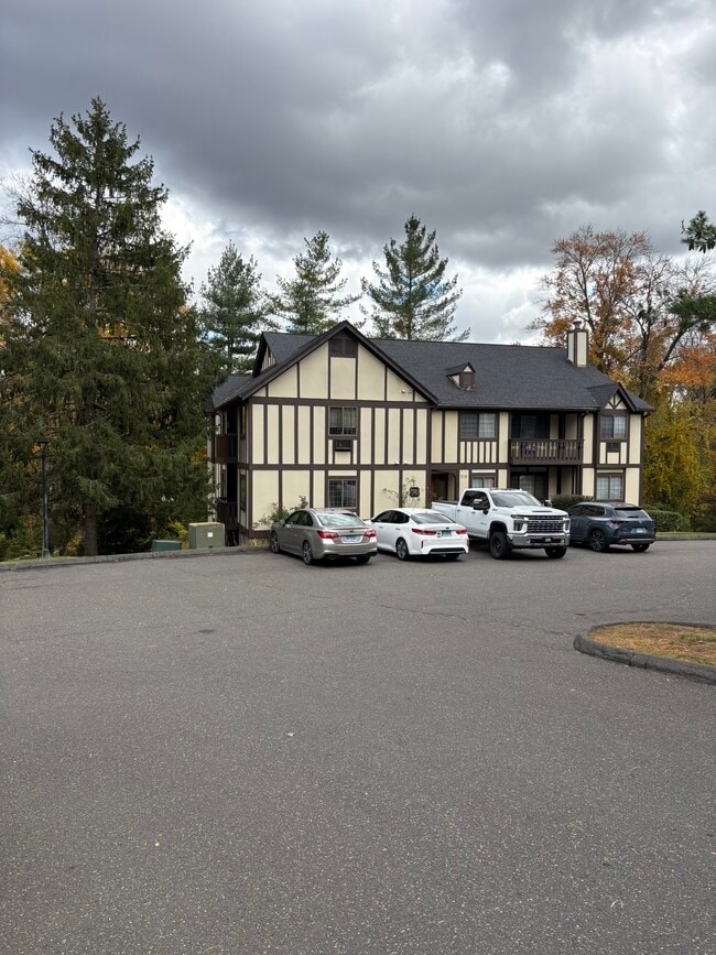 property at 17 Essex Ct