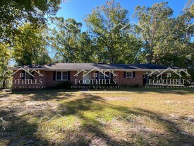 1109 Reed Rd in Anderson, SC - Building Photo
