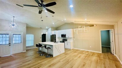 1432 Kingston Way in Kissimmee, FL - Building Photo - Building Photo