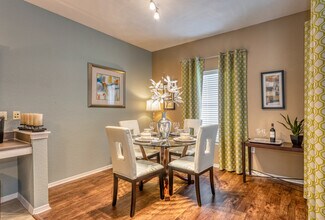 Villas at Gateway in Pinellas Park, FL - Foto de edificio - Interior Photo