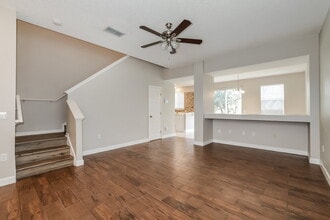 4430 Philadelphia Cir in Kissimmee, FL - Building Photo - Building Photo