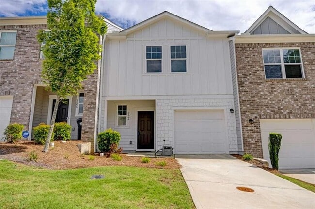property at 3568 Eagle Ct