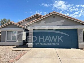 1798 E Carla Vista Dr in Chandler, AZ - Foto de edificio - Building Photo