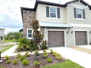 11071 65th Ter E in Palmetto, FL - Building Photo - Building Photo