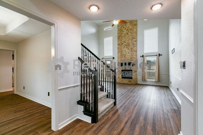 8324 Calle Primera NW in Albuquerque, NM - Building Photo - Building Photo