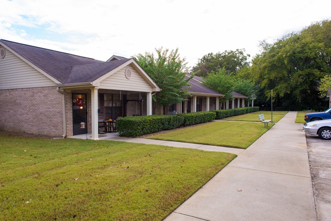 Serene Grove Elderly Community in Leeds, AL - Building Photo - Building Photo