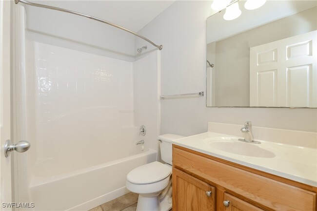 3616 Danbury Terrace in North Port, FL - Building Photo - Building Photo