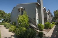 Rocklin Gold in Rocklin, CA - Building Photo - Building Photo