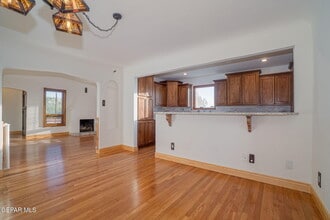 727 McKelligon Dr in El Paso, TX - Building Photo - Building Photo