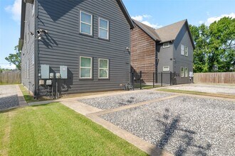 3424 Tuam St in Houston, TX - Building Photo - Building Photo