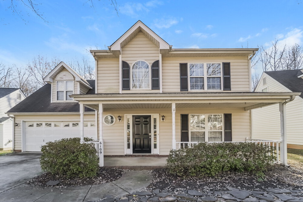 6109 Spanish Moss Ln in Charlotte, NC - Building Photo