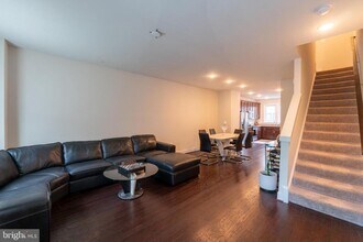 515 Shorthorn Way in Rockville, MD - Building Photo - Building Photo