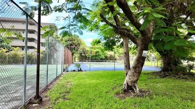 840 NW 87th Ave in Miami, FL - Building Photo - Building Photo