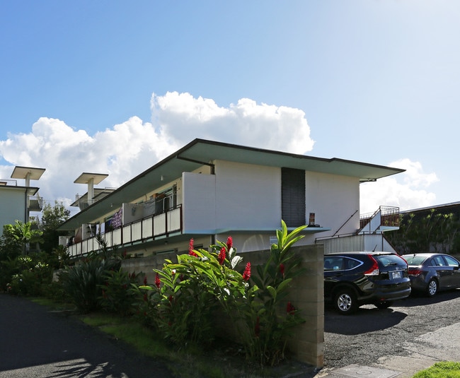 616 Nalanui St in Honolulu, HI - Building Photo - Building Photo