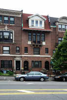 400 9th St Apartments