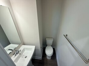 4136 Auburn Oak Ln in Charlotte, NC - Building Photo - Building Photo