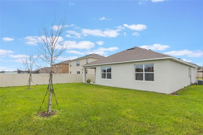 33419 Justify St in Sorrento, FL - Building Photo - Building Photo