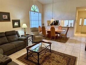 5513 Hampstead Heath in Sarasota, FL - Building Photo - Building Photo