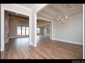 516 Corondelet Ln in Maumelle, AR - Building Photo - Building Photo