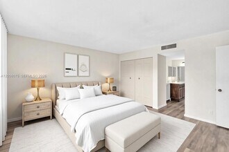 3360 Spanish Moss Terrace in Lauderhill, FL - Building Photo - Building Photo