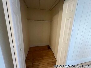 437 Cambridge St, Unit 31 in Boston, MA - Foto de edificio - Building Photo