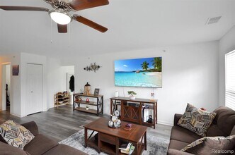 8425 Williamstown Dr in Shelby Township, MI - Building Photo - Building Photo