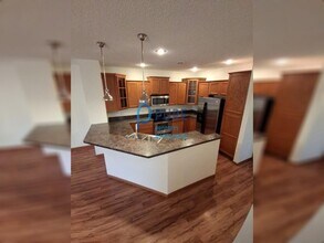 3442 Hazel Trail in Woodbury, MN - Building Photo - Building Photo