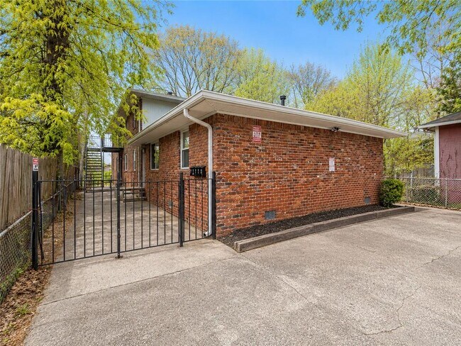 property at 3203 E Point St