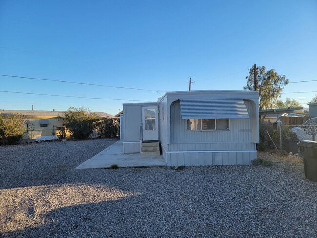 property at 2030 Swan Cove N