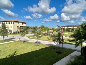 12674 Machiavelli Way in Palm Beach Gardens, FL - Foto de edificio - Building Photo