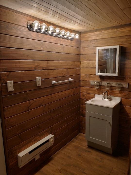 5648 NY-53 in Naples, NY - Building Photo